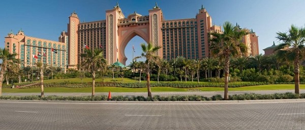 aquaventure-waterpark-dubai-banner