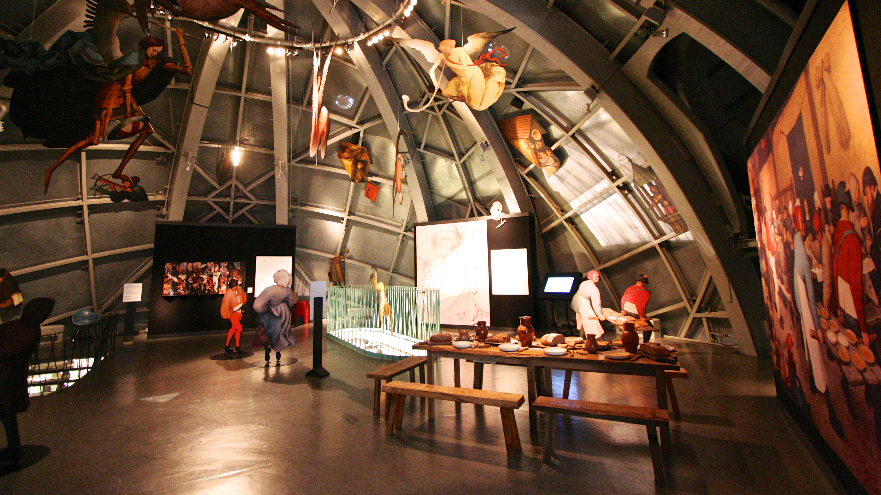 atomium-brussels-exhibition-gallery-inside-sphere