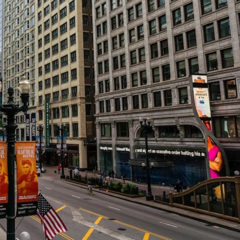 Chicago Architecture: A Walk Through Time