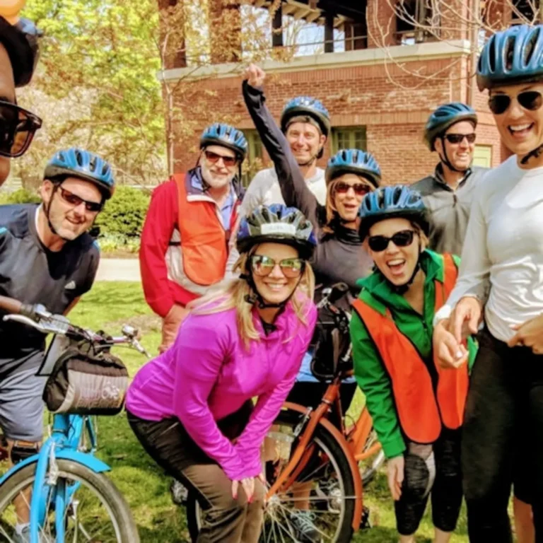 Chicago: Guided Bike Tour