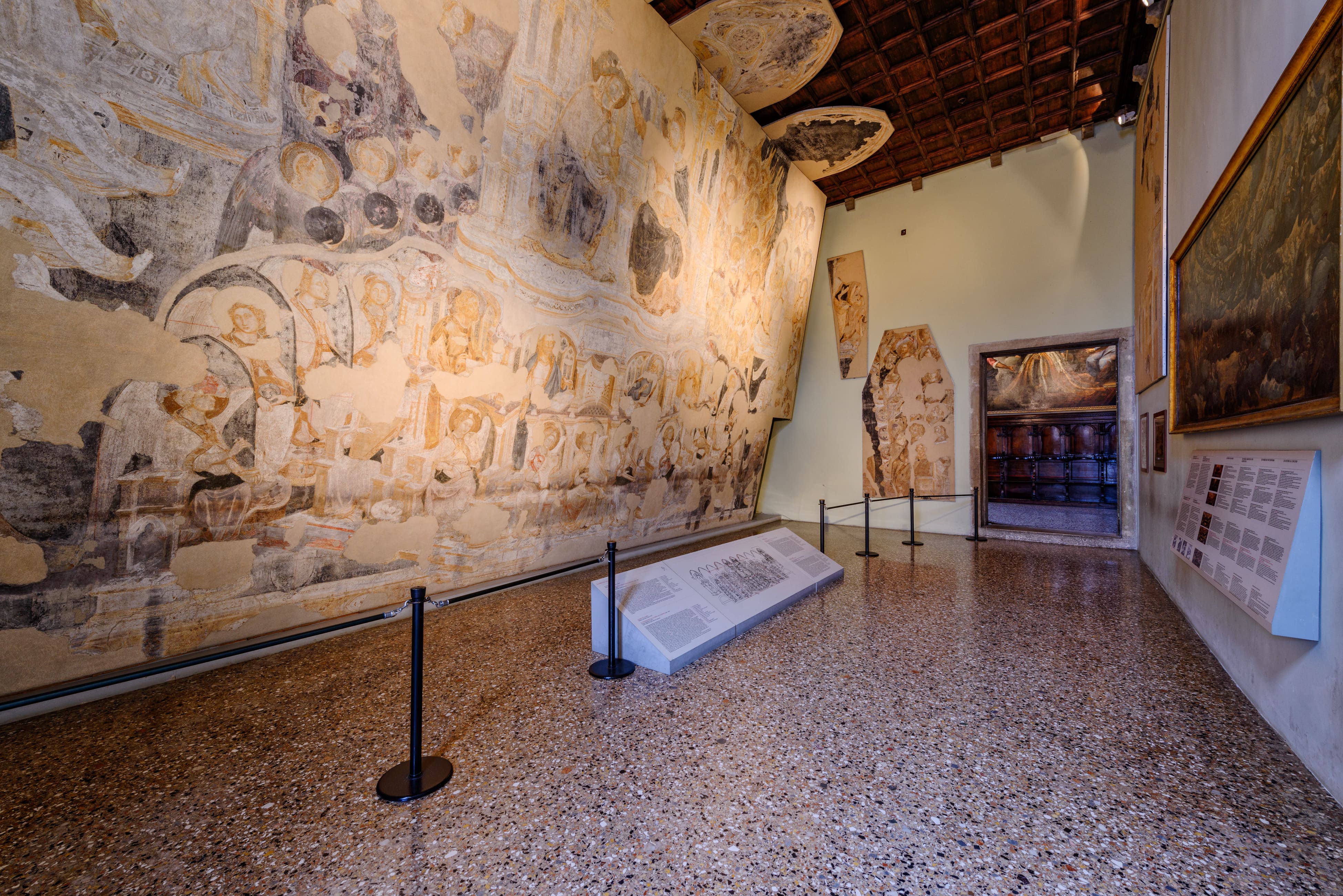 doge-palace-venice-early-frescoes-exhibition-room