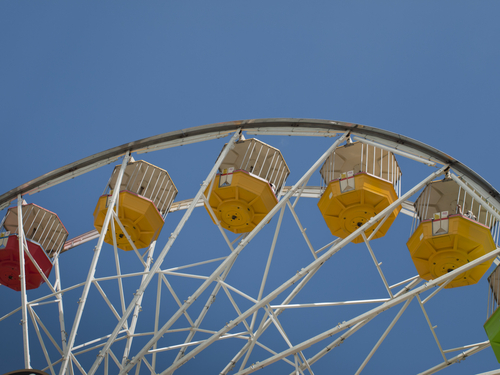 Ferris,Wheel,At,The,Elitch,Gardens,Theme,Park,In,Denver,