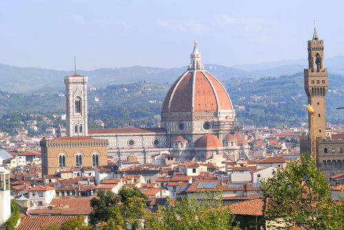 Florencia, Panorama, con: la catedral de Santa María Novella, el campanario,