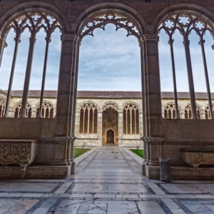 Baptistery, cemetery and cathedral: Reserved entrance