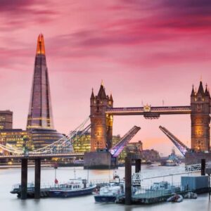 Londra: crociera sul Tamigi con cena di 4 portate + musica dal vivo