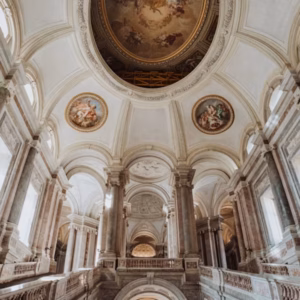 Palais royal de Caserte : billet avec accès coupe-file + visite guidée