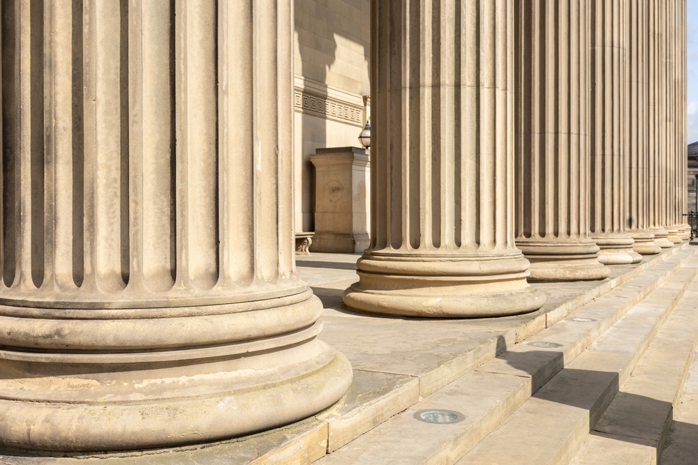 Impressive,Sandstone,Columns,On,St,Georges,Hall,Liverpool,Impressive,Sandstone