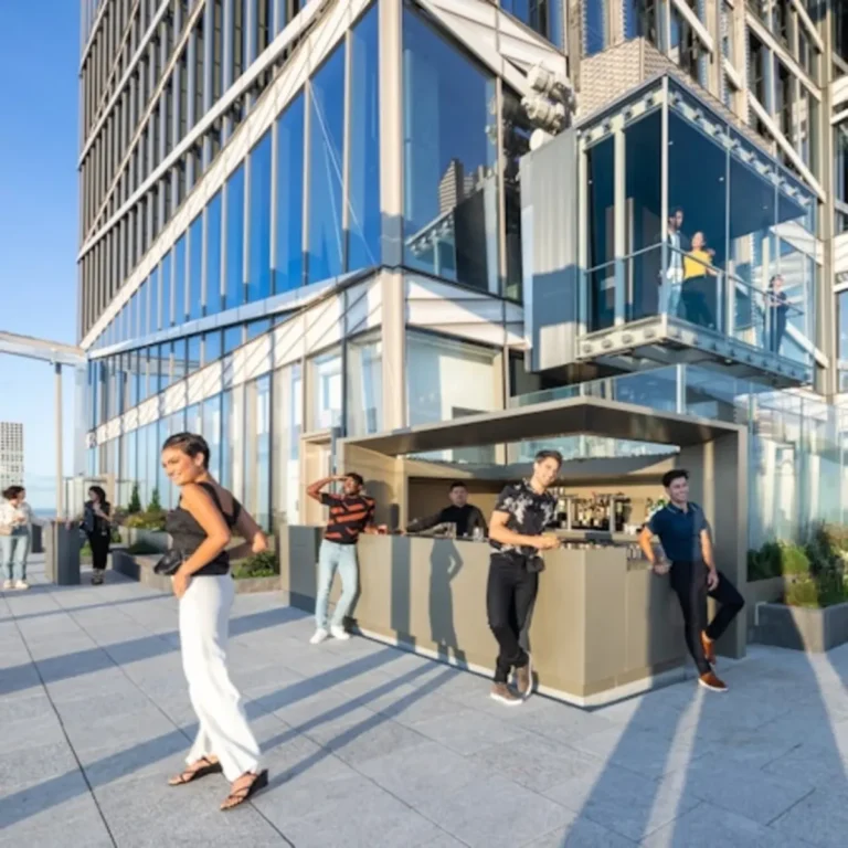 New York: Manhattan Highlights Guided Tour + SUMMIT One Vanderbilt Entry