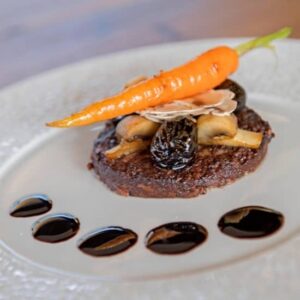 Cruise on the Seine with Dinner at Le Bistro Parisien