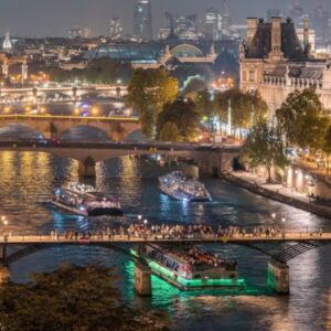 Dinner Cruise with Live Music BATEAUX-MOUCHES