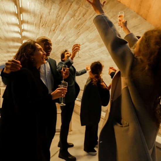 Dinner Cruise with Live Music BATEAUX-MOUCHES