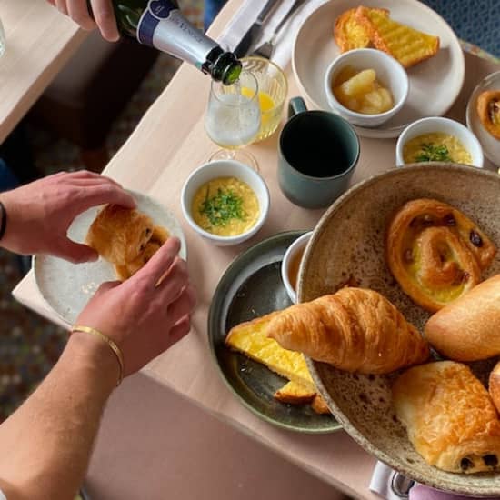 Brunch cruise aboard the Capitaine Fracasse