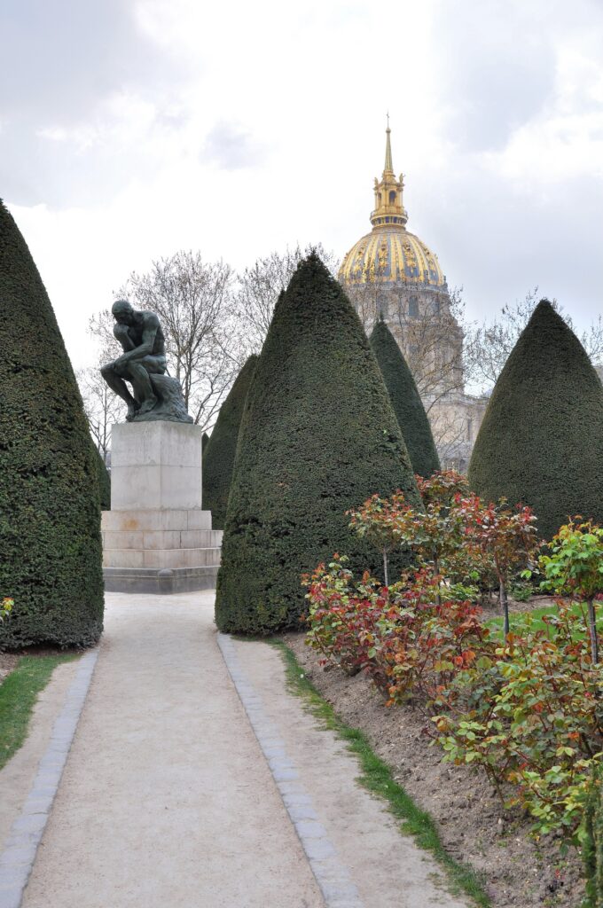 The garden path leading to The Thinker at the Musée Rodin, Paris