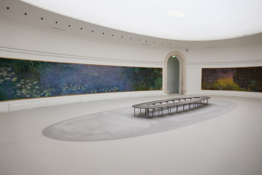 One of the oval Water Lilies rooms