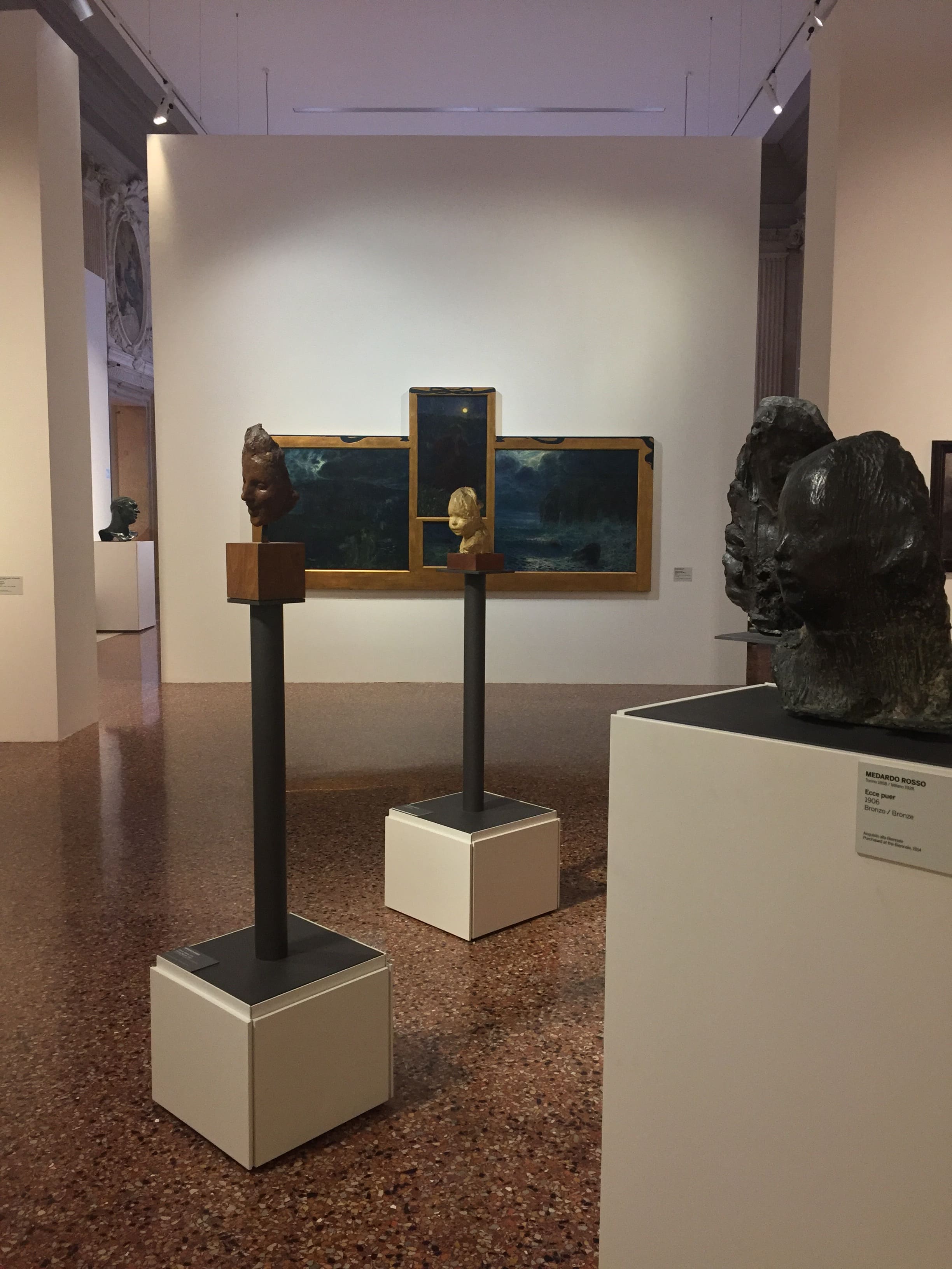 ca-pesaro-gallery-view-busts-and-dark-triptych
