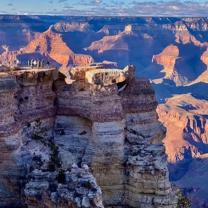 Grand Canyon National Park: One-Way or Roundtrip Shuttle Transfer from Las Vegas