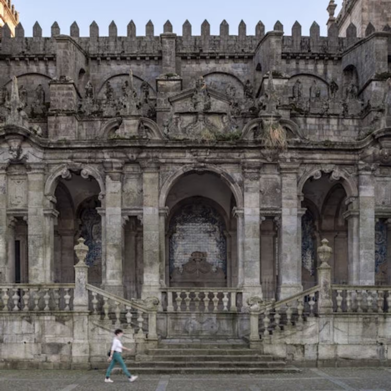 how-much-is-porto-cathedral-admission-ticket