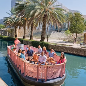 San Antonio: Passeio de barco pelo rio com narração