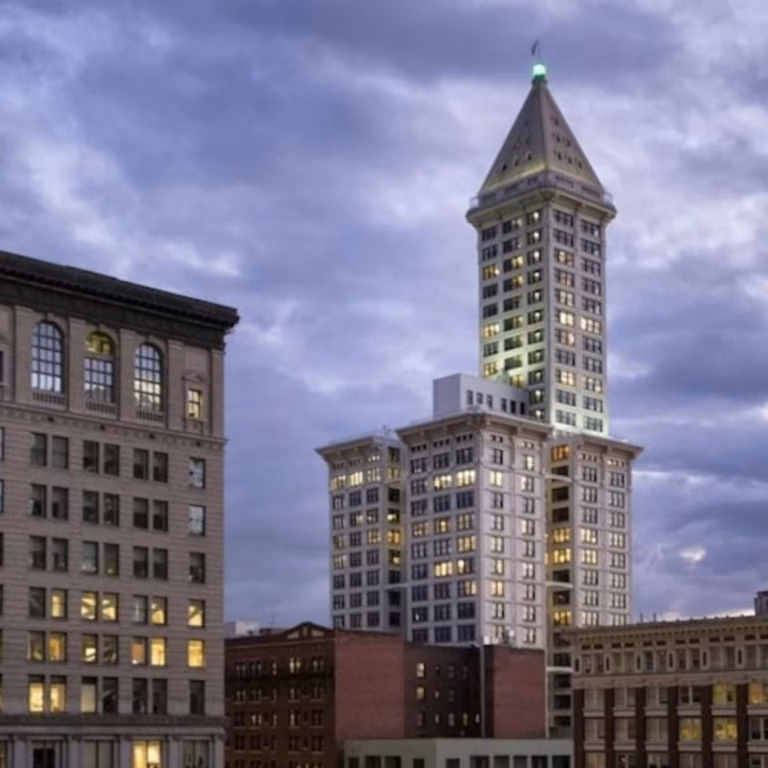 Smith Tower Observatory: Entry Ticket + Self-Guided Tour
