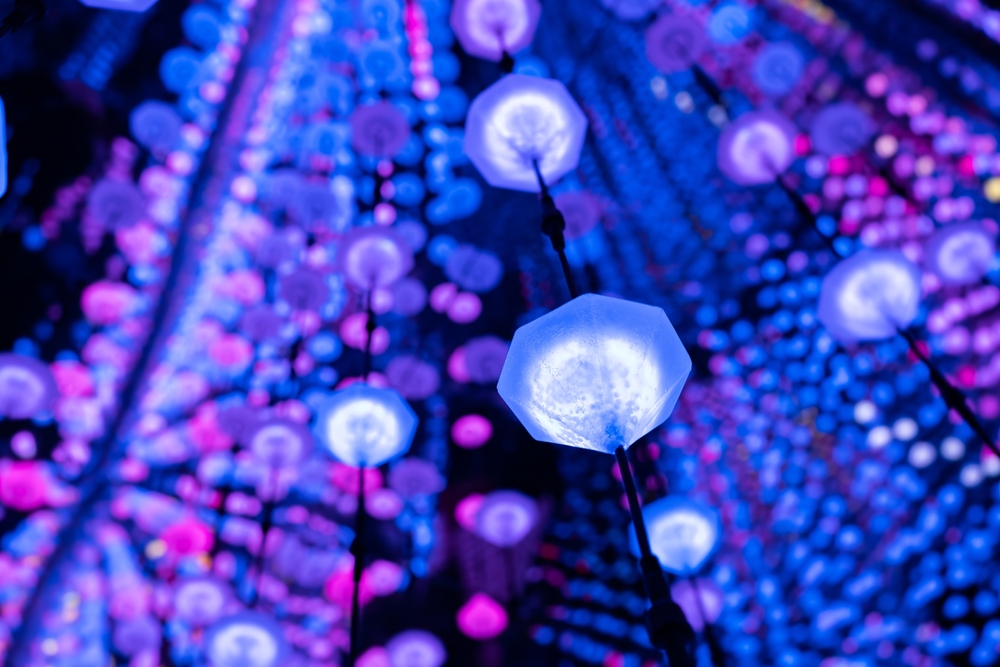 Artistic,Installation,Of,Glowing,Blue,Lights,With,Pink,Accents,Creating