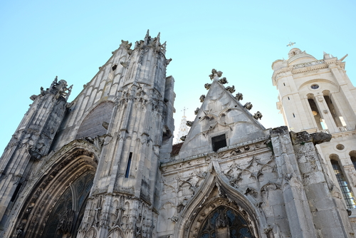 visit Chantilly